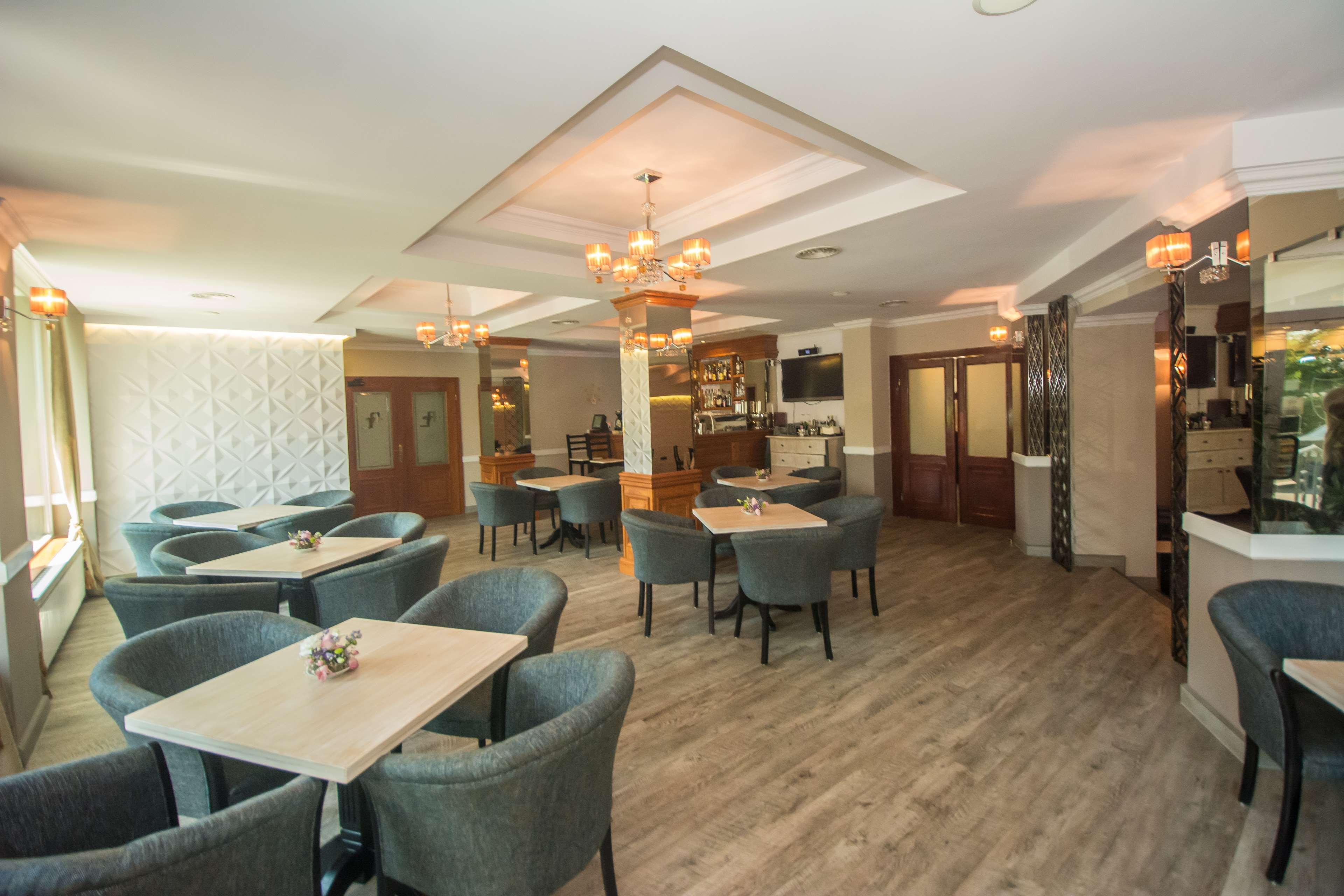 Western Lido Hotel