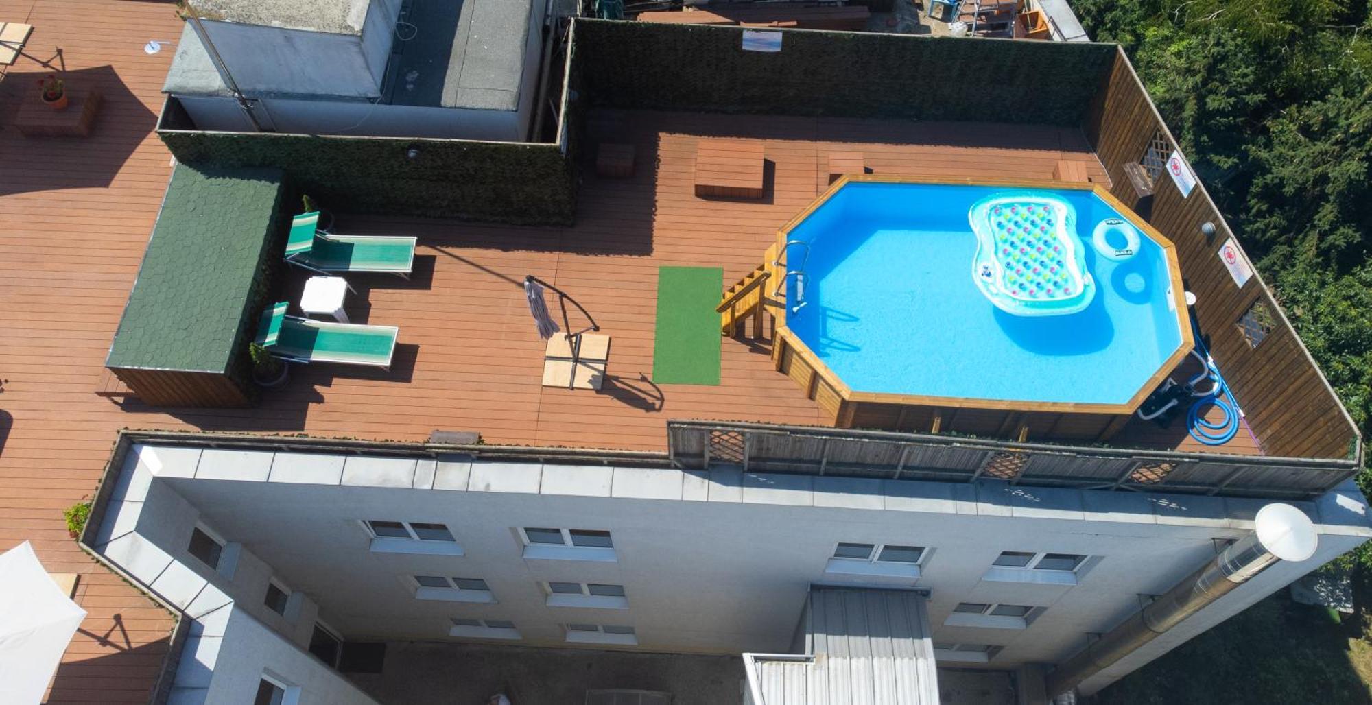 Western Lido