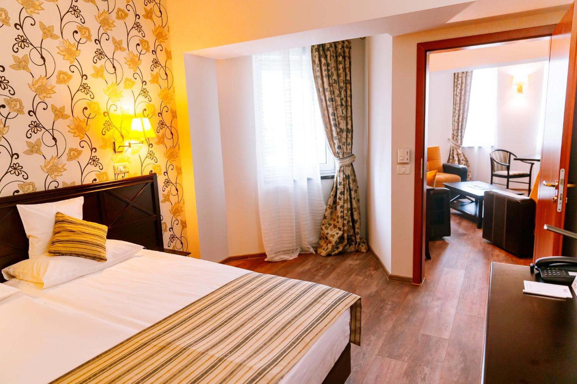 Hotel Western Lido 4*