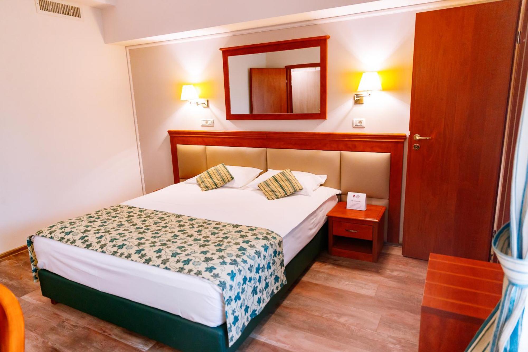 Western Lido 4*